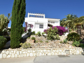 Villa in prime location beautiful view private pool 500 m from the golf course